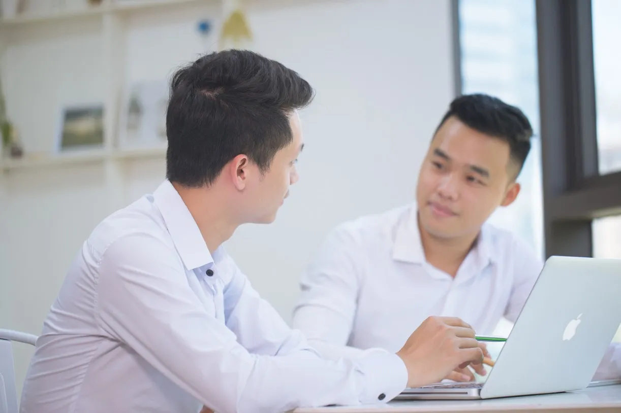 Lãnh đạo & Chiến lược – đội ngũ doanh nghiệp và hoạt động quản trị